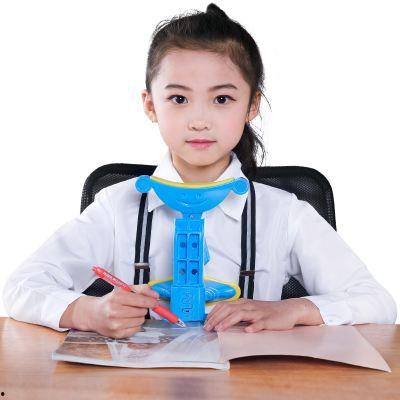 小学生写字坐姿视频,小学生标准写字坐姿示范解析